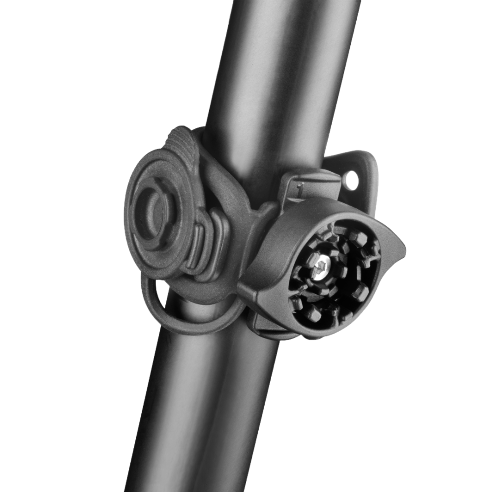 busch-mueller-485HPB-halter-fuer-brixxi-vormontiert-inklusive-spannband